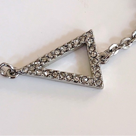 NWT Juicy Couture Pave Crystal Open Triangle Silver Tone Bracelet - Picture 4 of 15